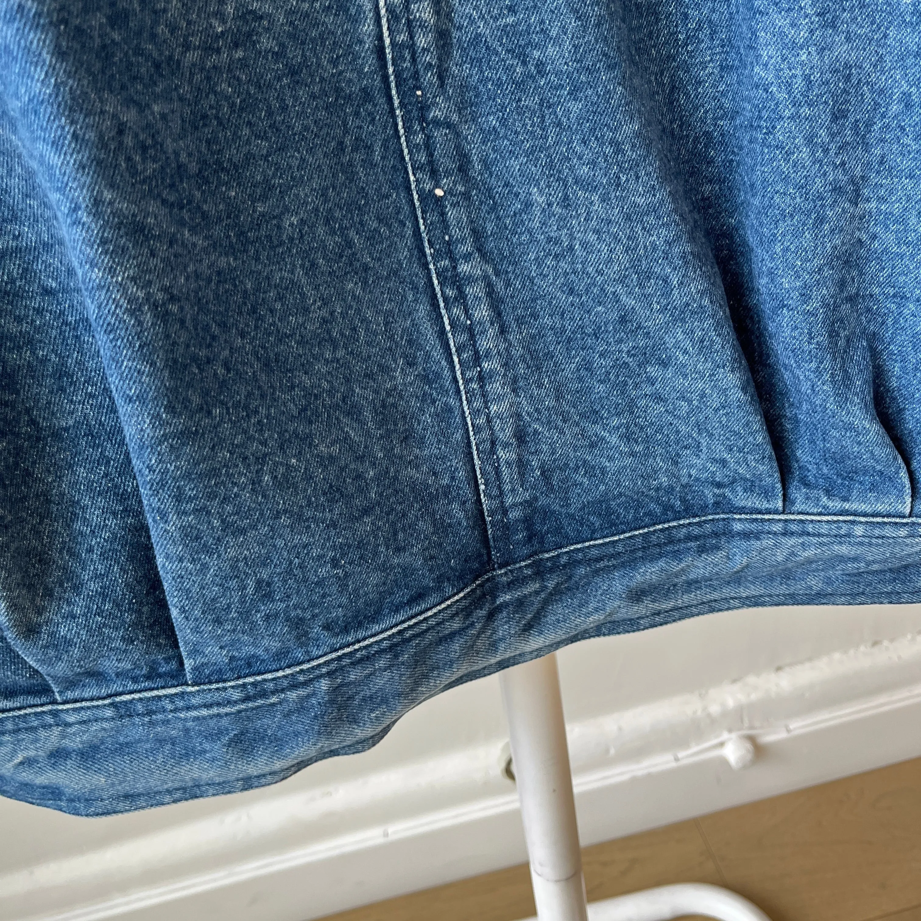 1990s Smith   Hawken Larger Pleated Denim Dad Jacket with Big Chest Pockets