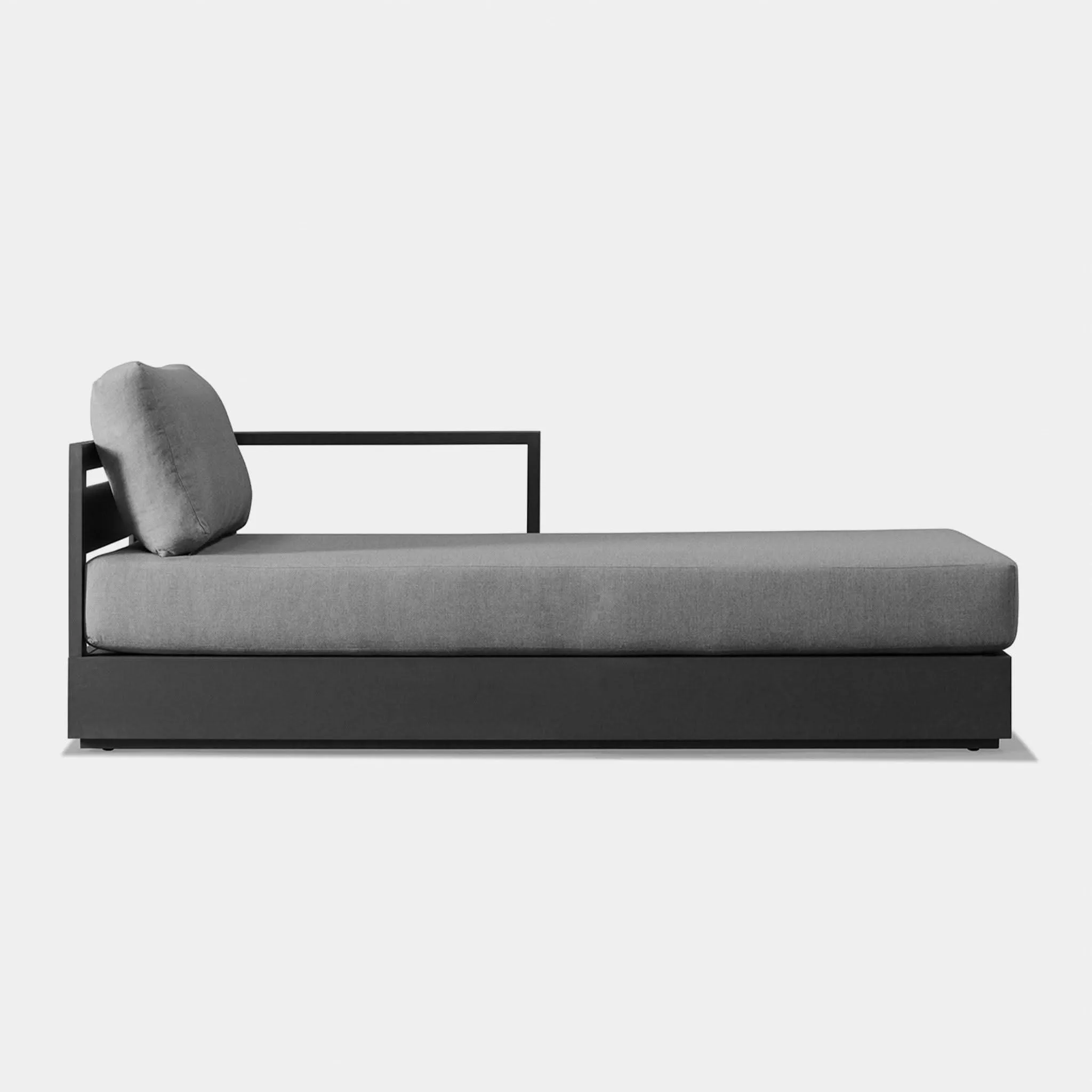 Hayman Chaise Right