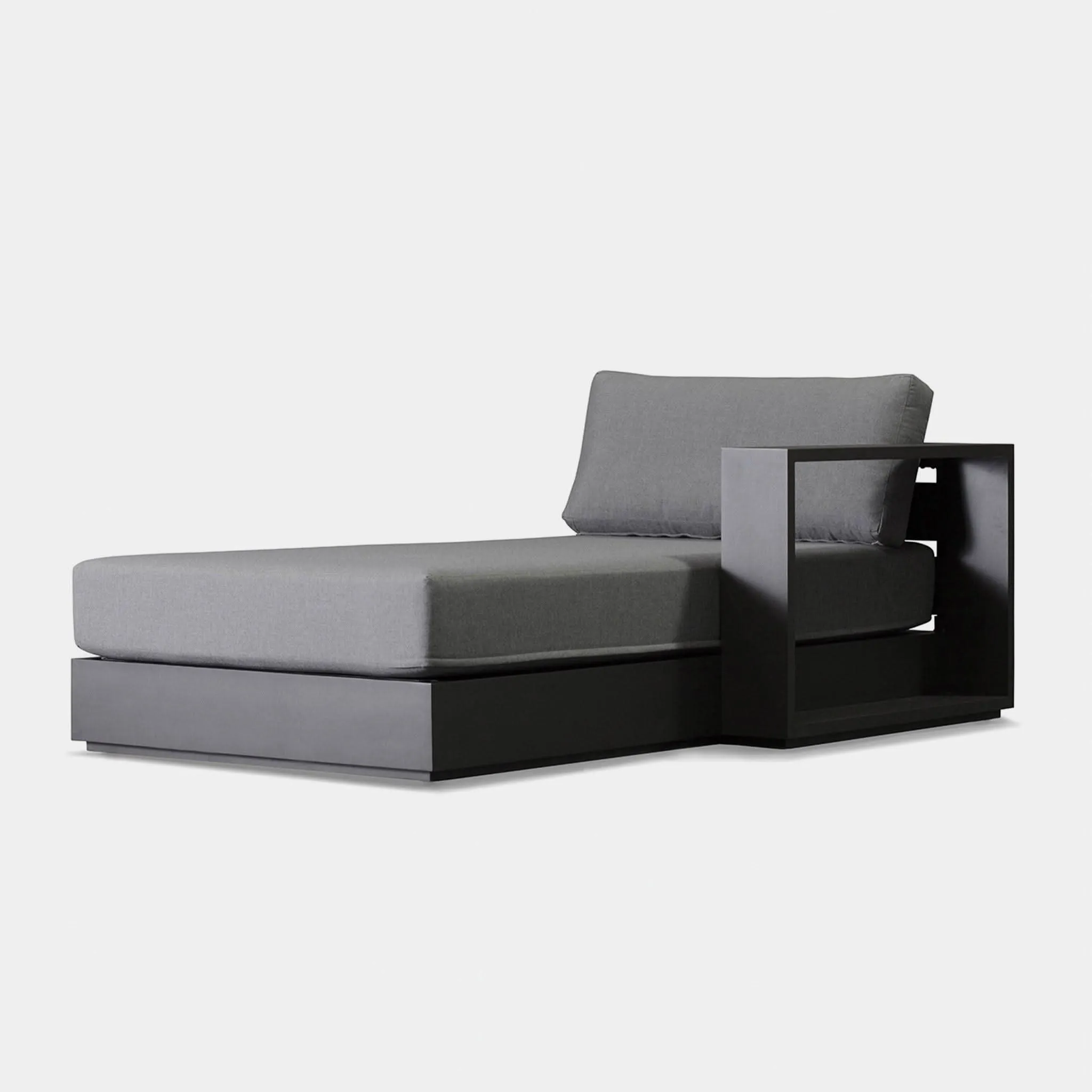 Hayman Chaise Right