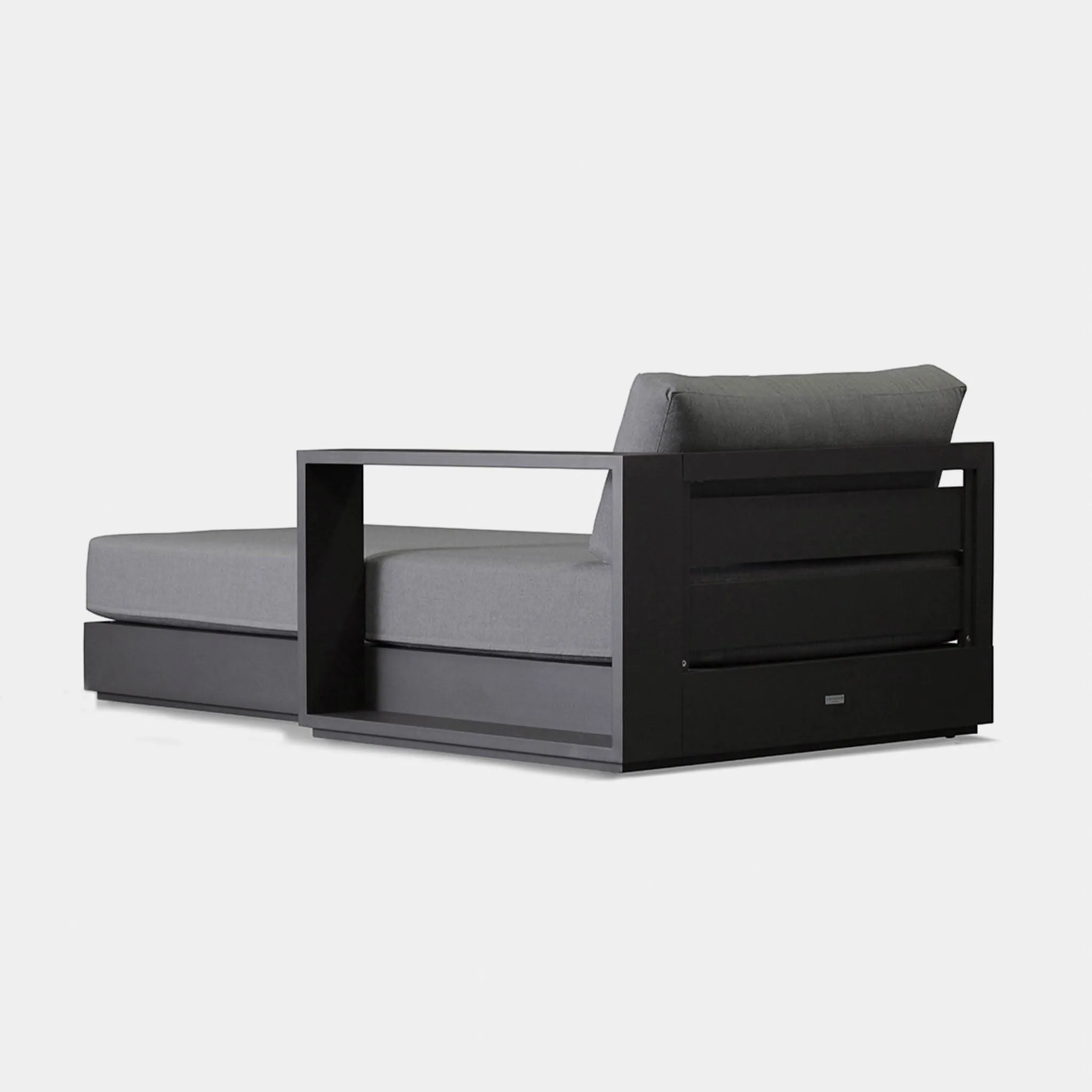Hayman Chaise Right