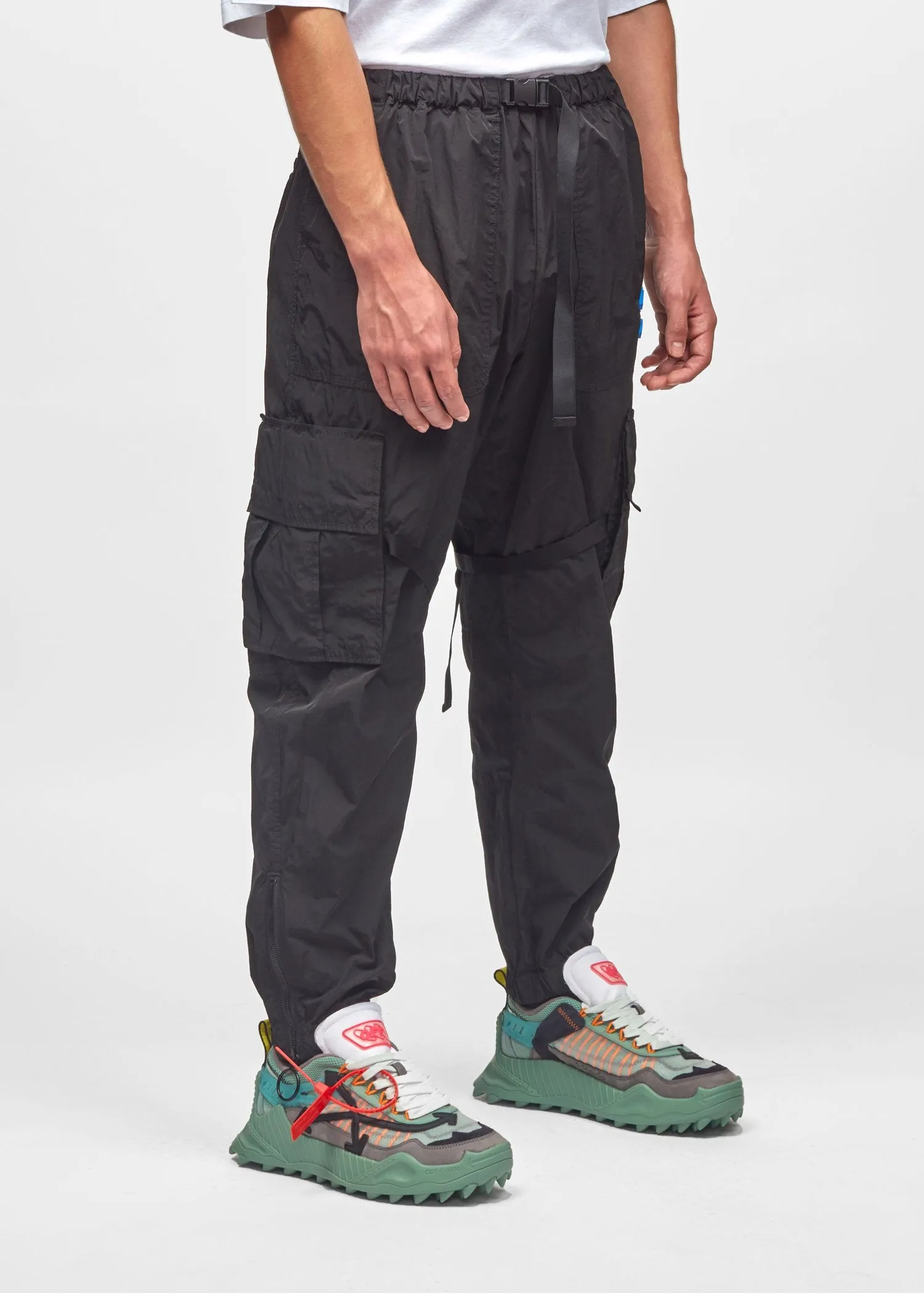 OFF-WHITE: PARACHUTE CARGO PANT [BLACK]