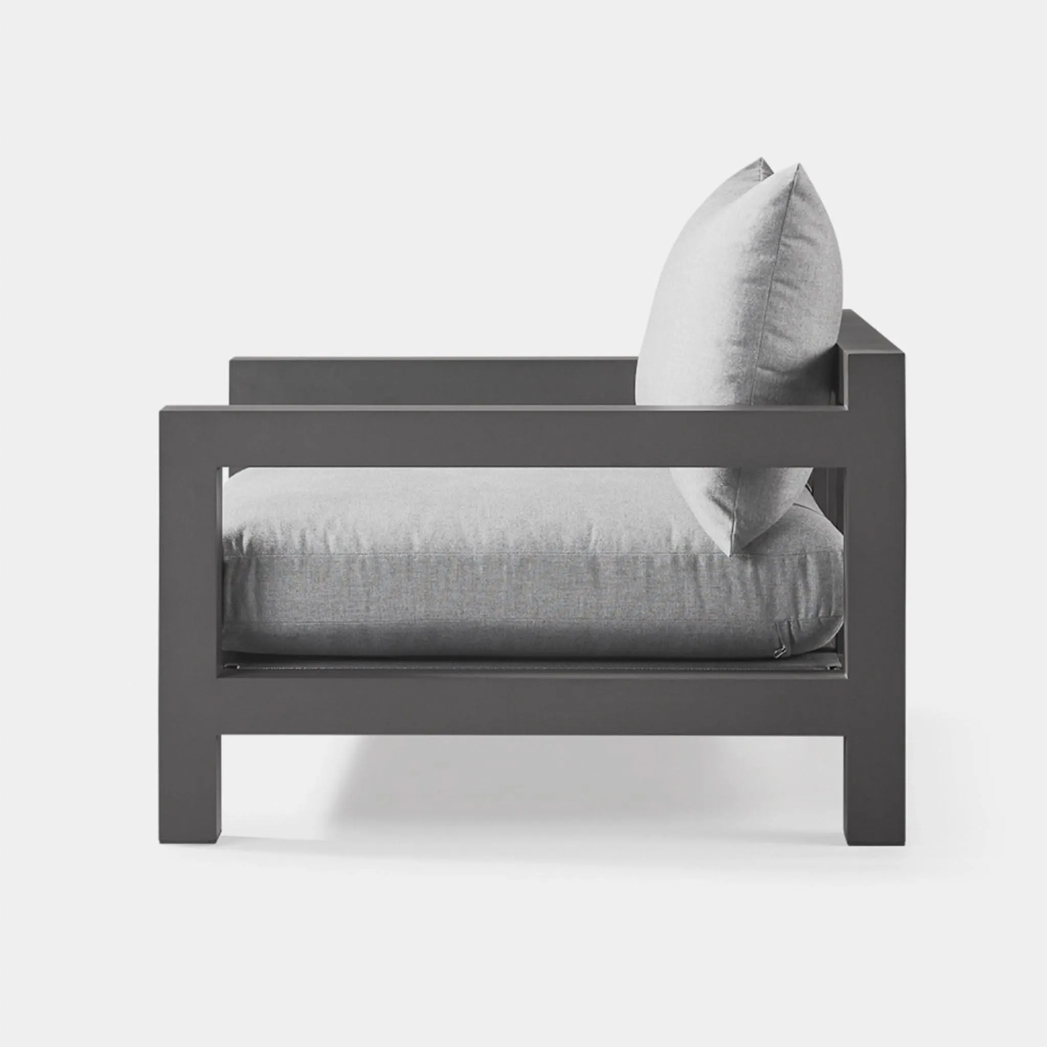 Pacific Aluminum Lounge Chair