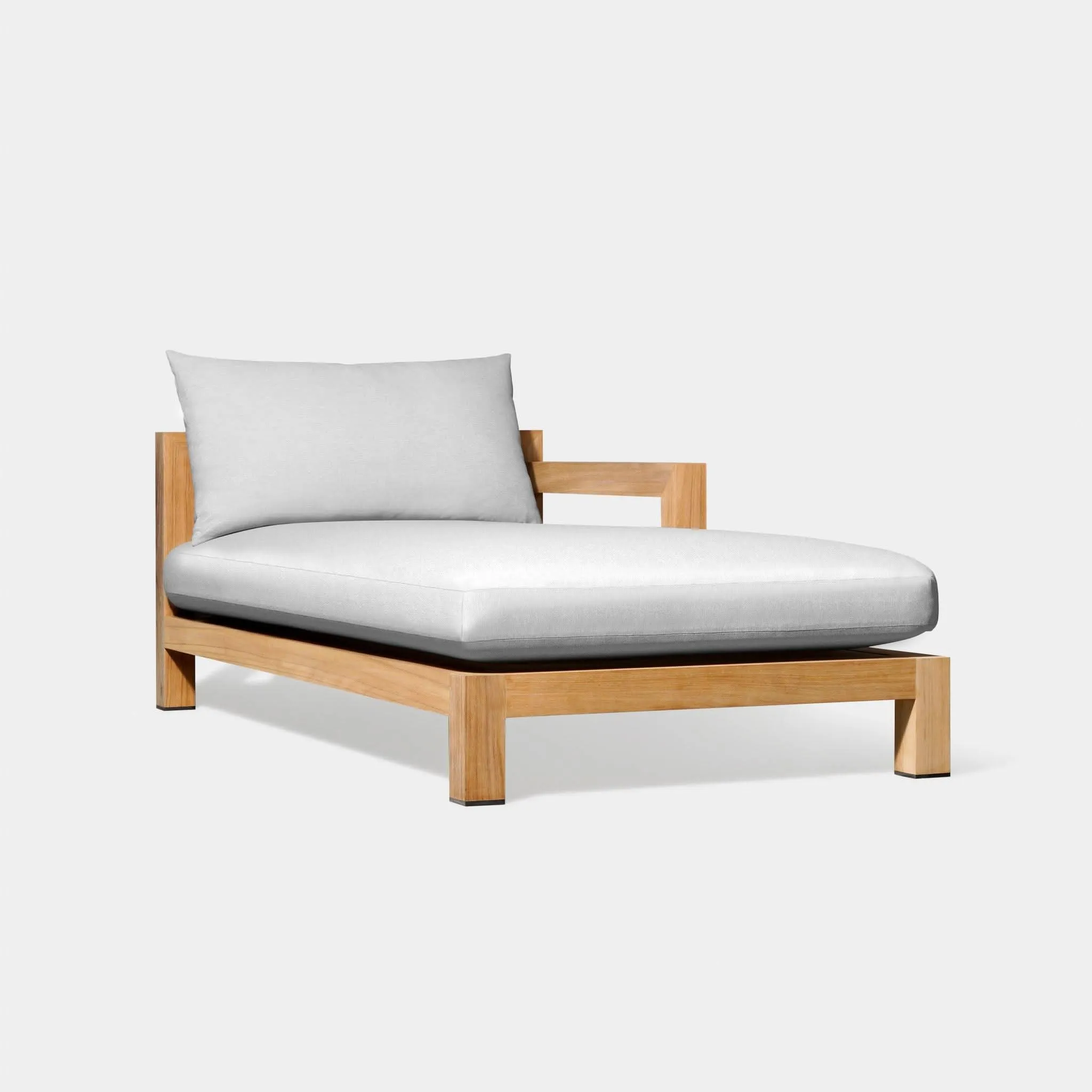 Pacific Chaise
