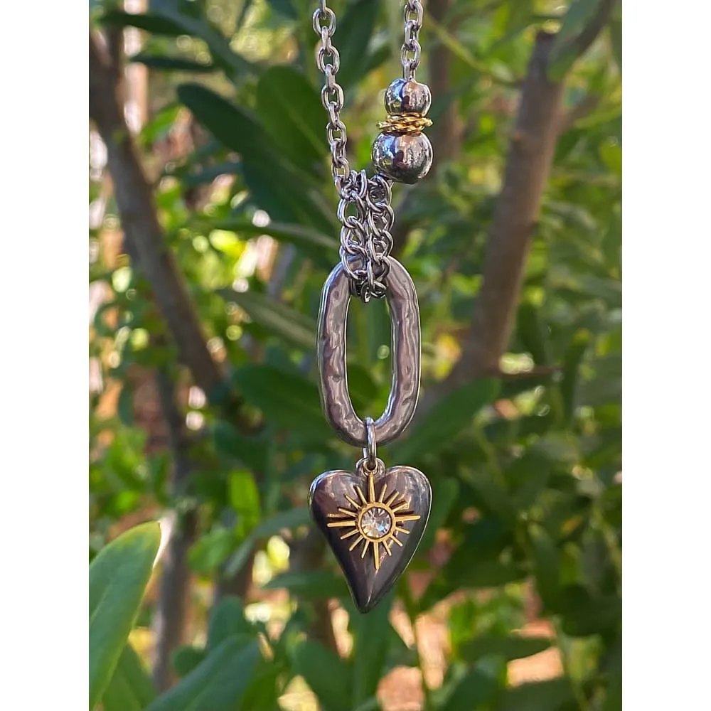 SOL AMOR NECKLACE