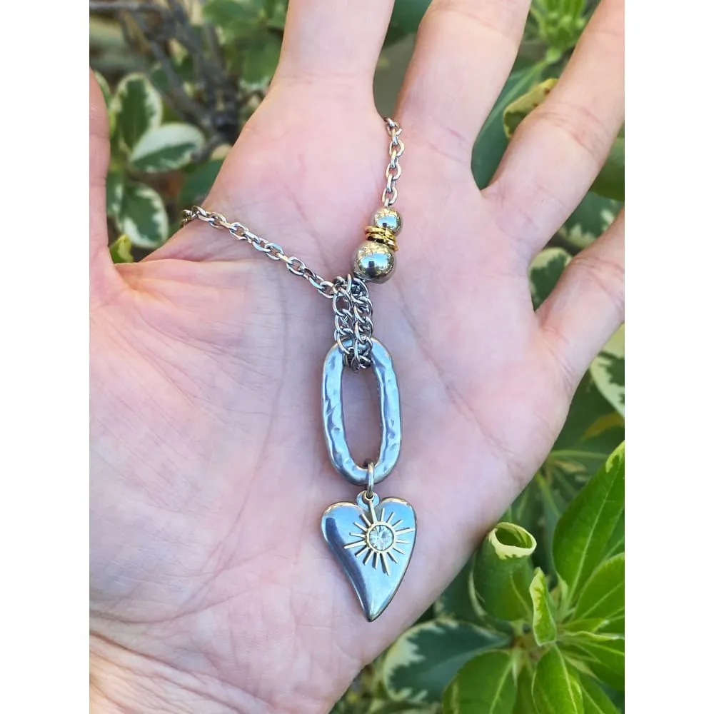 SOL AMOR NECKLACE